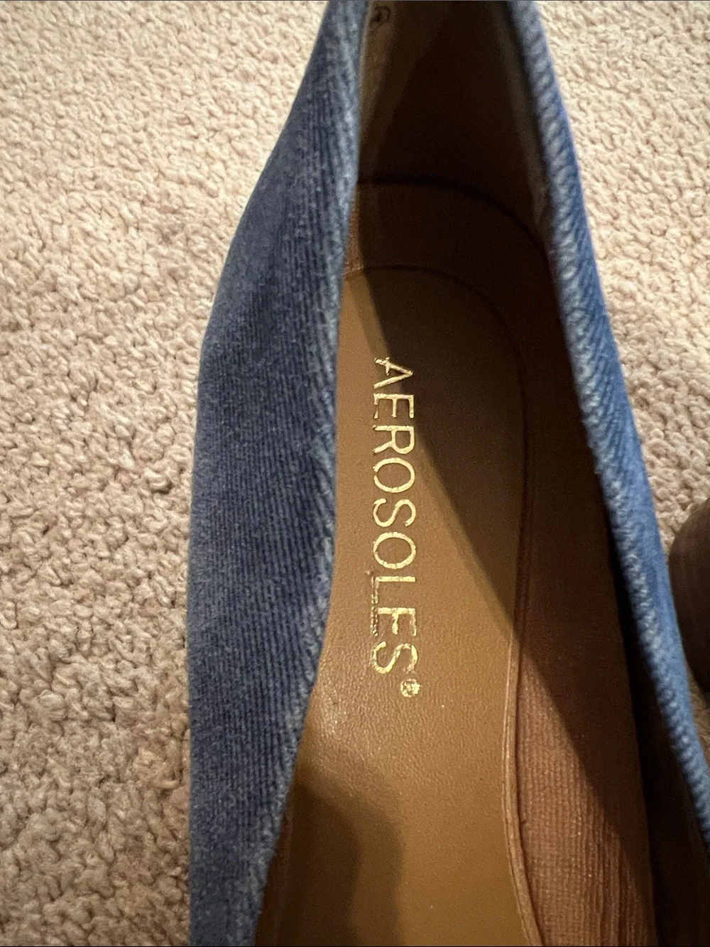 AEROSOLES Denim-Textured Blue denim Pointed-Toe Pumps size 7